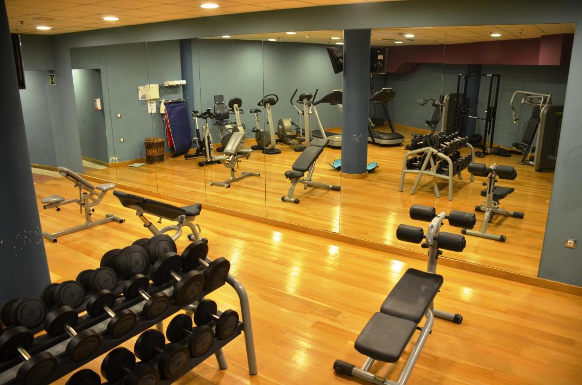 Gimnasio o instalaciones de fitness de Gloria Palace Royal Hotel & Spa