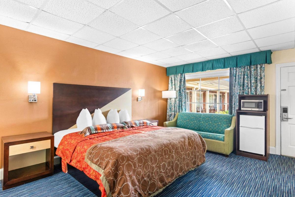 Rodeway Inn Williamsburg Historic Area - Housity