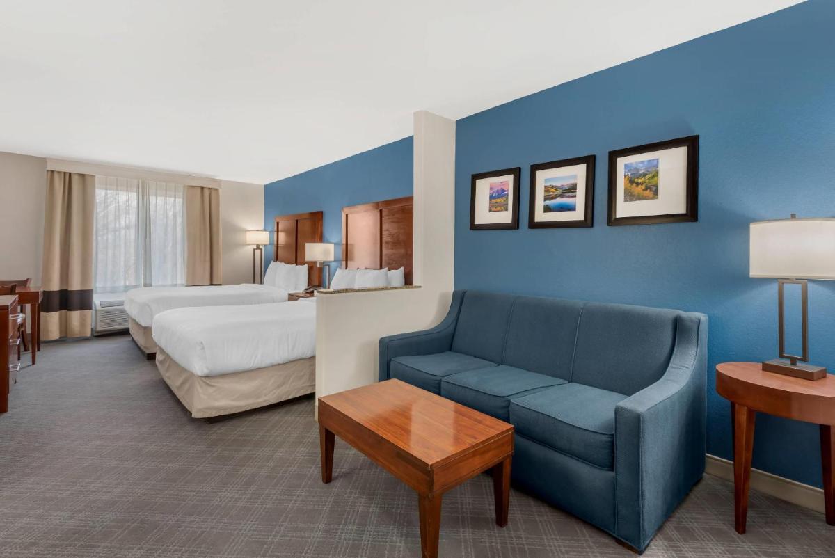 Comfort Inn & Suites Rifle - Housity