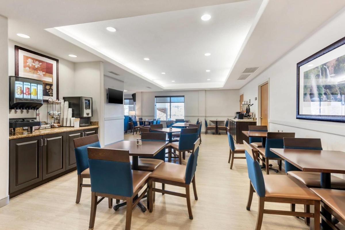 Comfort Inn & Suites Rifle - Housity