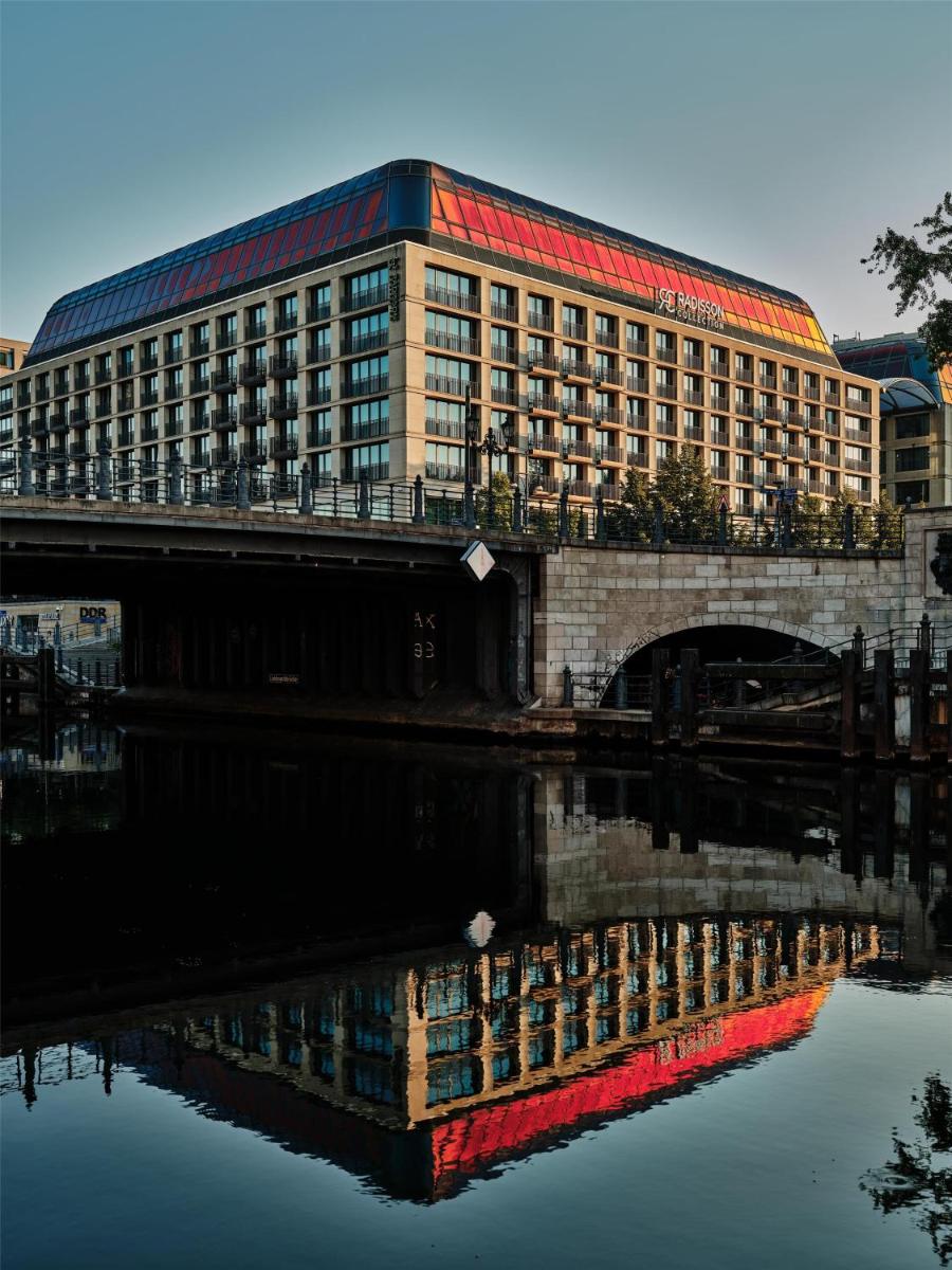 Das Gebäude in dem sich das Hotel befindet