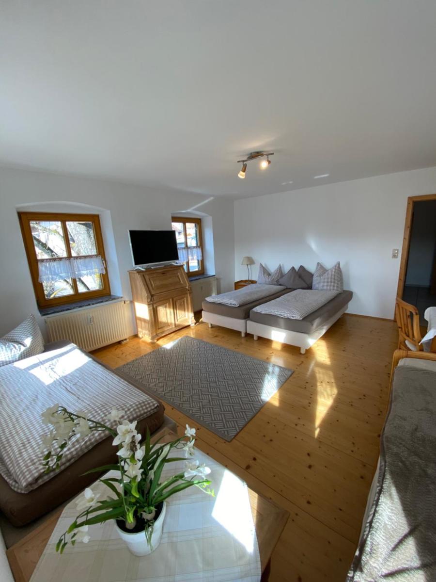Gasthof Oberer Wirt Biburg - Housity