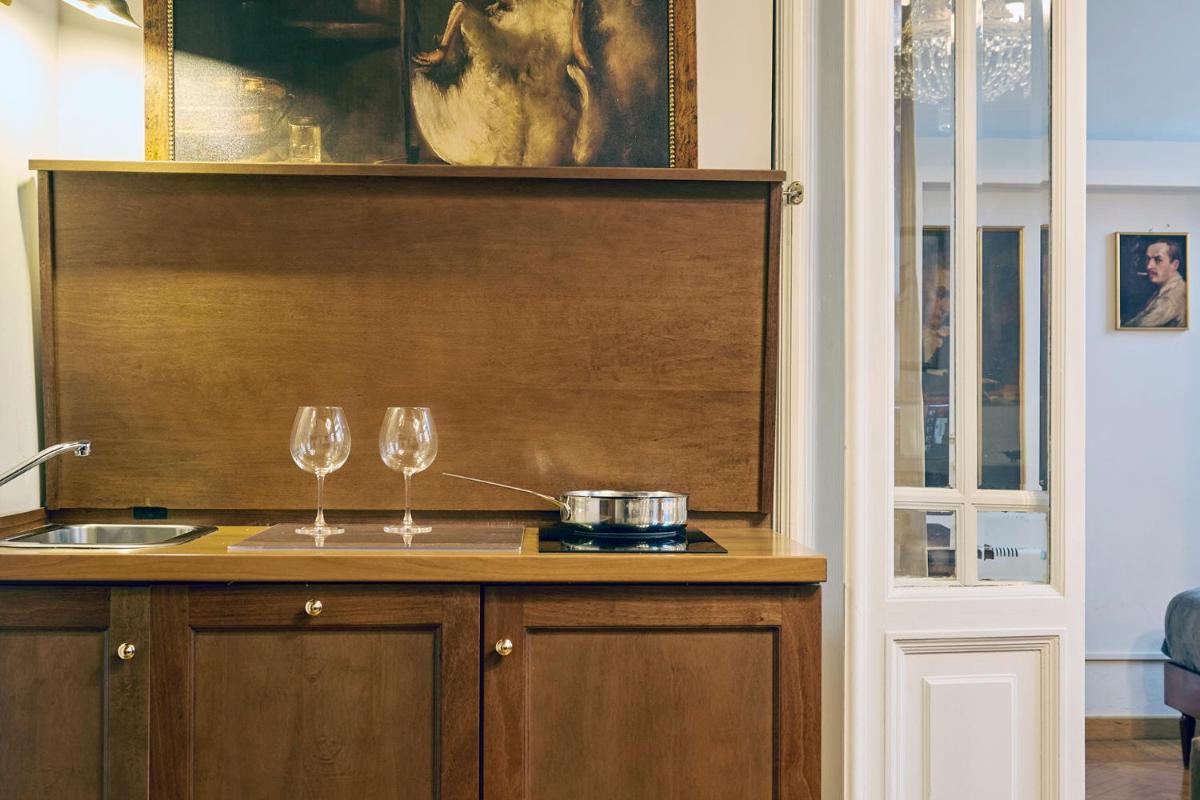 Milan Retreats Duomo Suites - Hizvo
