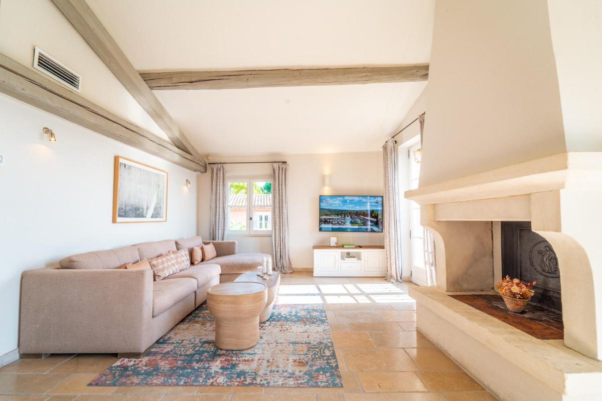 Coin salon dans l'établissement Coquillade Provence - Relais & Châteaux