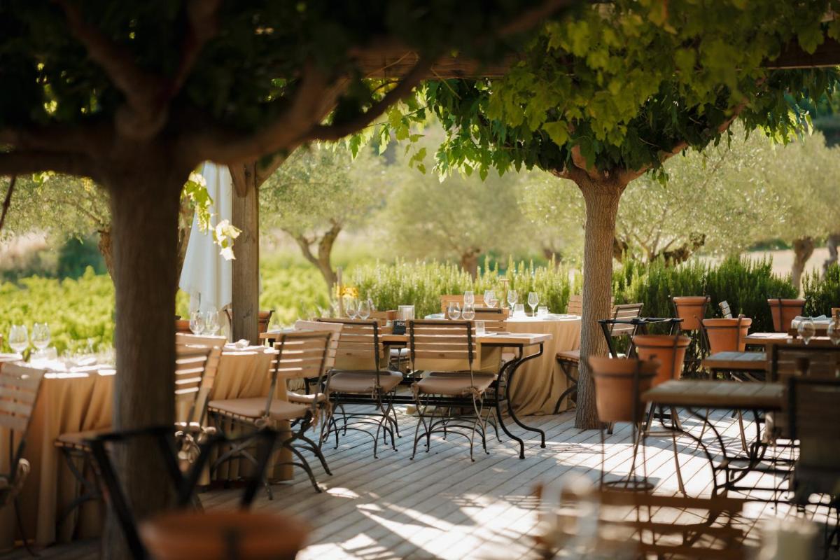 Jardin de l'établissement Coquillade Provence - Relais & Châteaux
