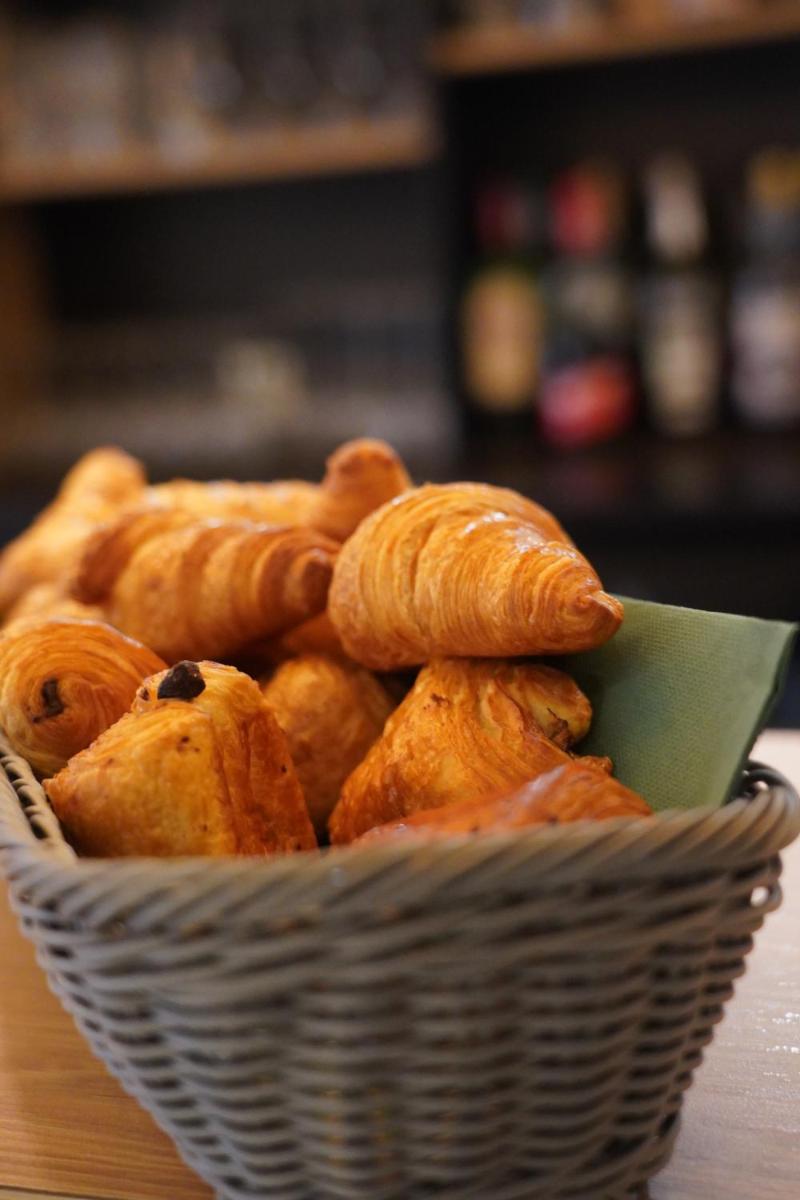 Nourriture dans l'hôtel ou à proximité