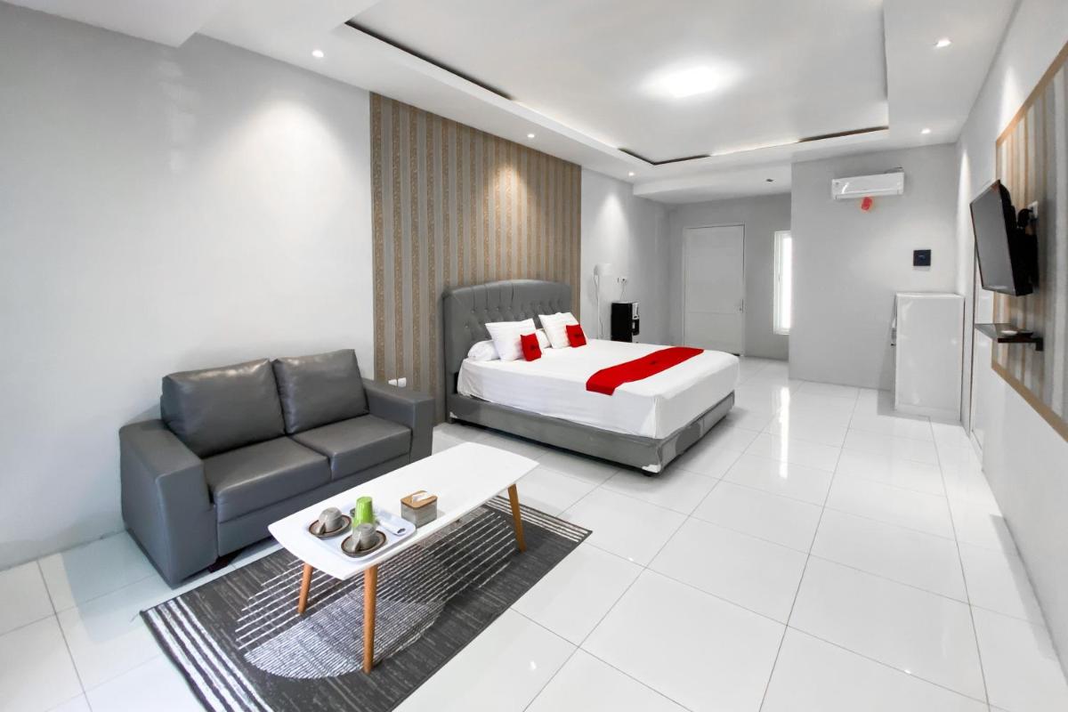 RedDoorz Sena Home near Stasiun Kroya Cilacap - Housity