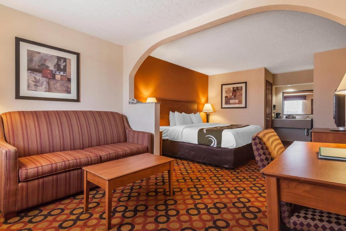 Quality Inn & Suites Owasso US-169 - Housity