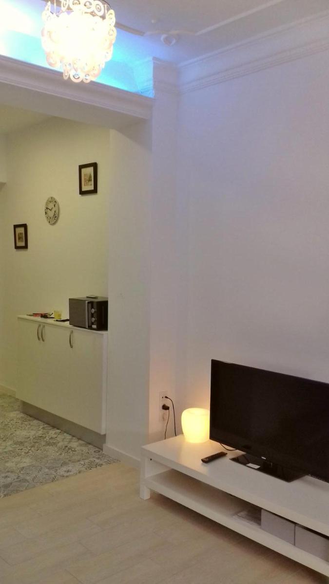 Apartment on Carrer del Dr. Lluch - Housity