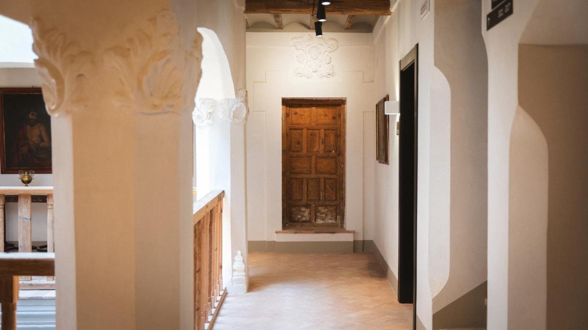 Hotel Boutique Casona de los Rebolledo - Housity