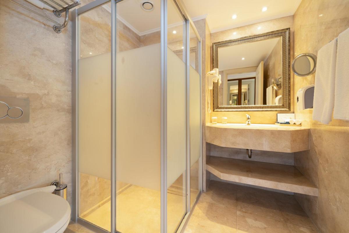 Ali Bey Club & Park - Housity