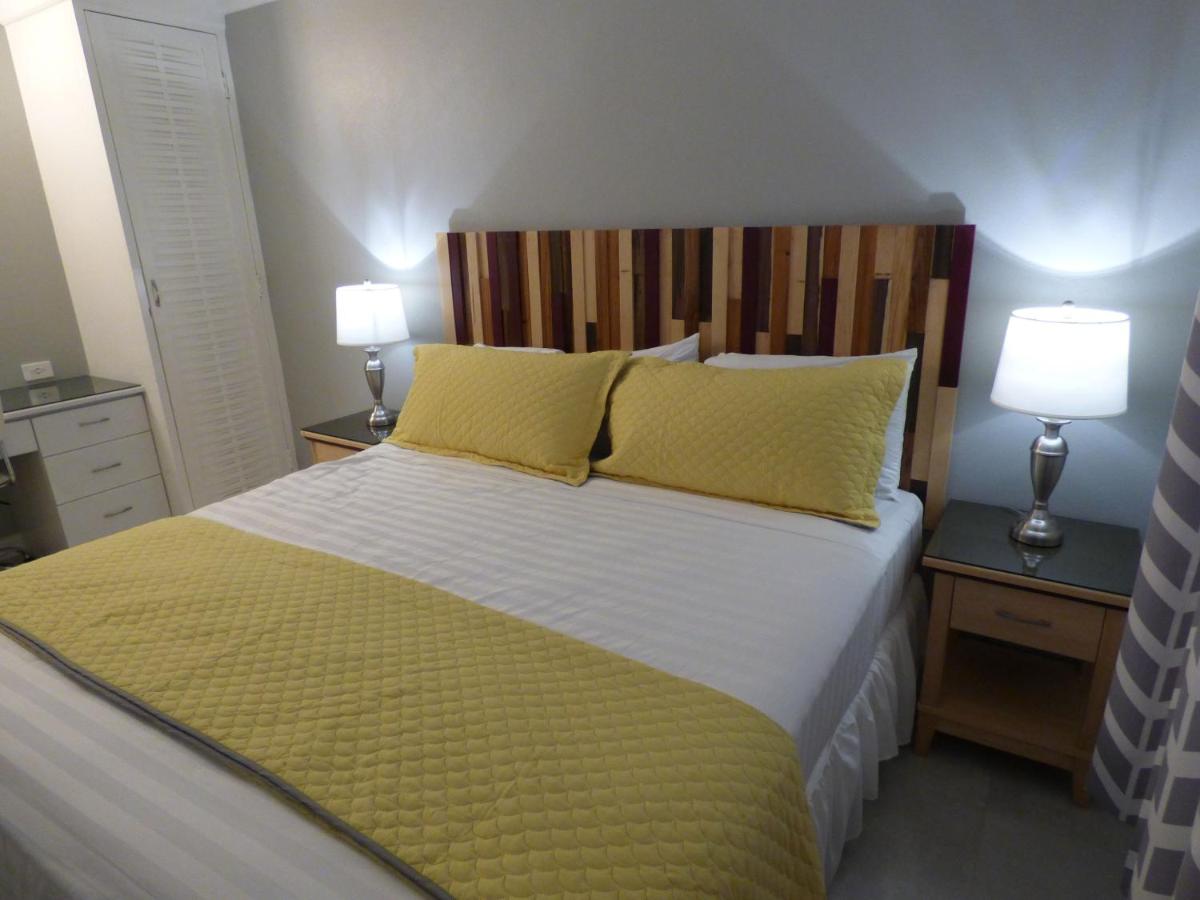 Beach One Bedroom Suite C5 - Hizvo