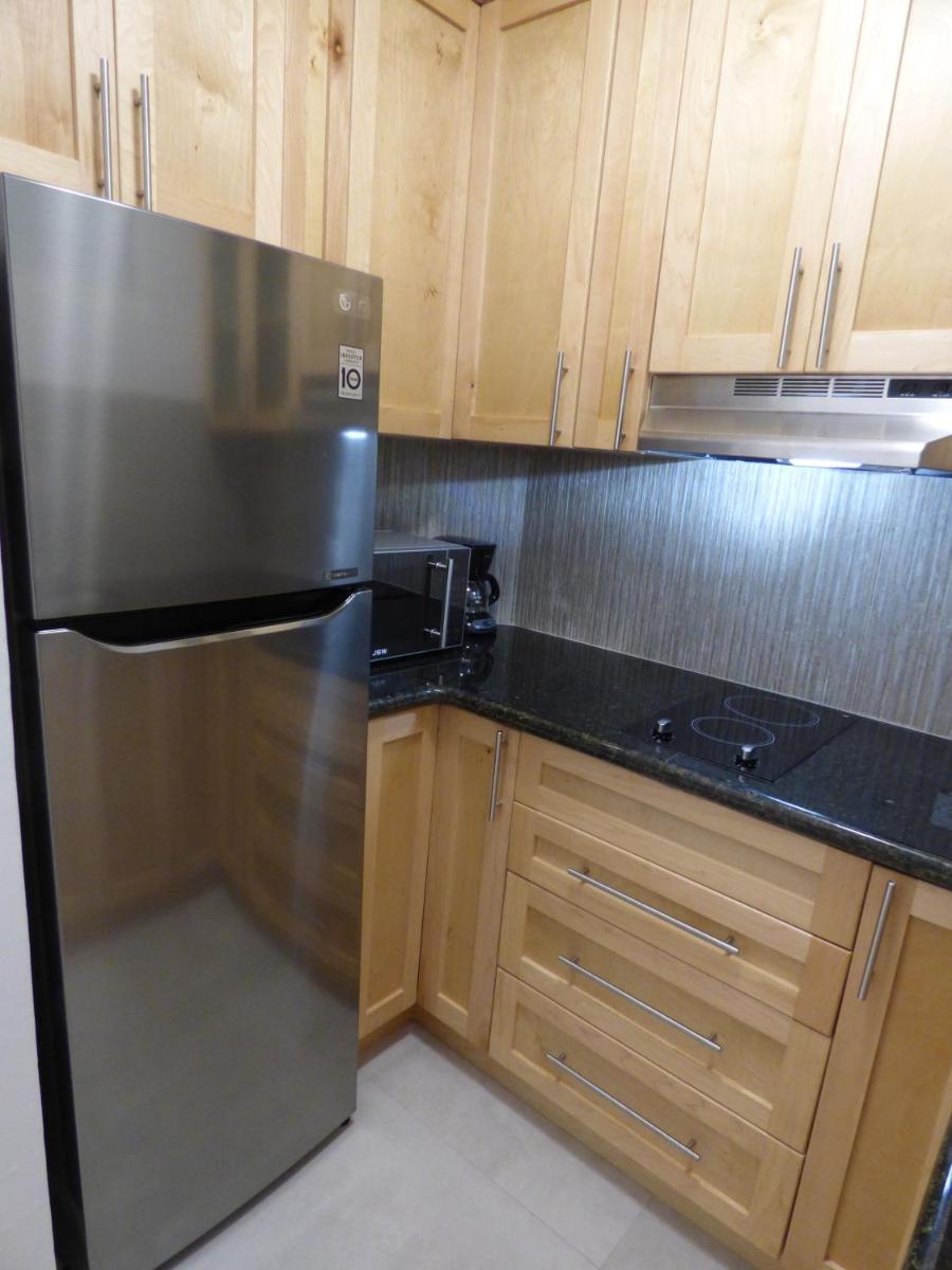 Beach One Bedroom Suite C5 - Hizvo