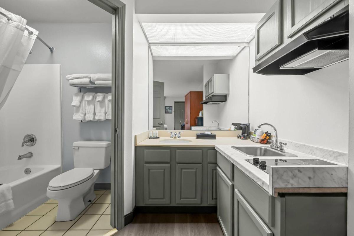 Baymont by Wyndham Tuscaloosa - Housity