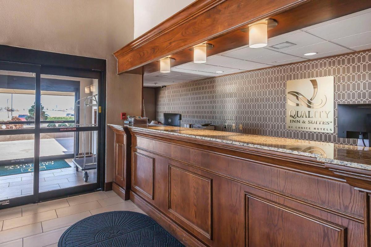 Quality Inn & Suites Owasso US-169 - Housity