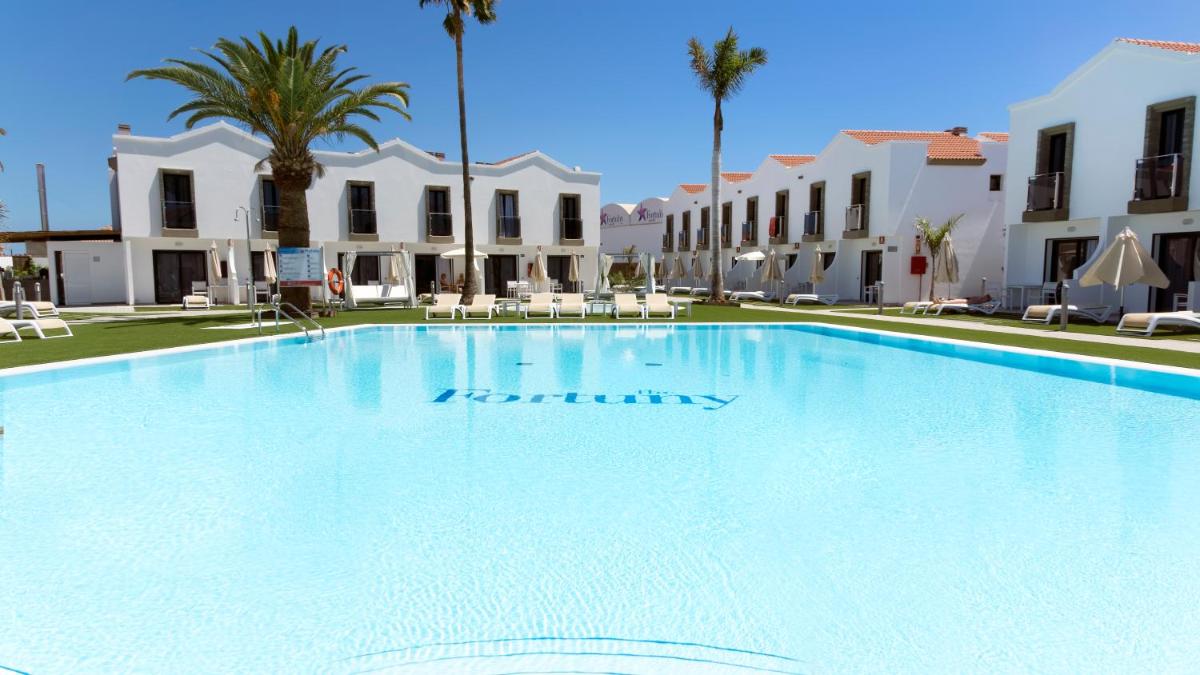 Piscina en o cerca de FBC Fortuny Resort - Adults Only