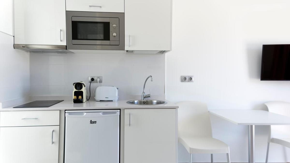 Una cocina o zona de cocina en FBC Fortuny Resort - Adults Only