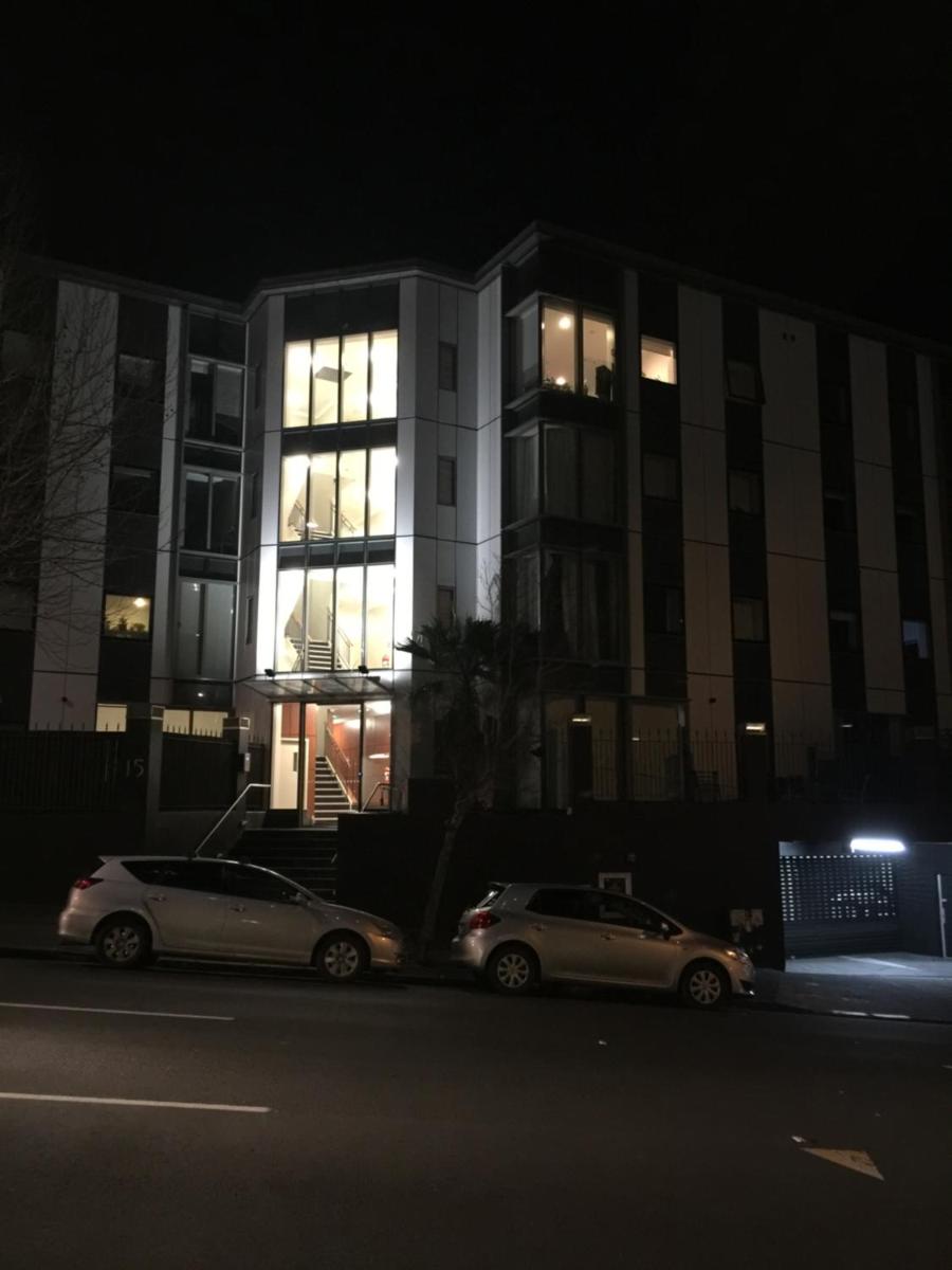 DatePalm CBD & Central Akl - Housity