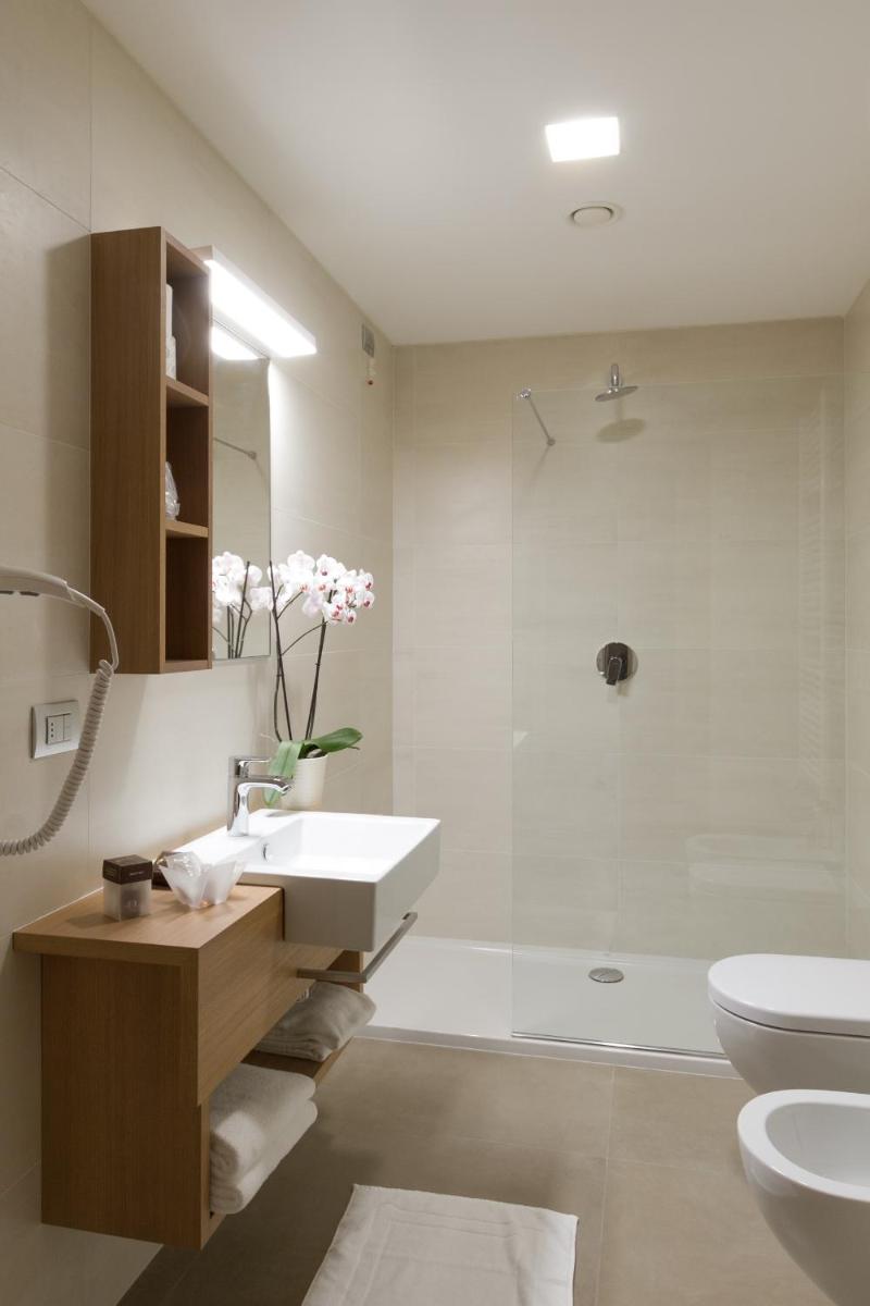 Albergo Al Tarcentino - Housity