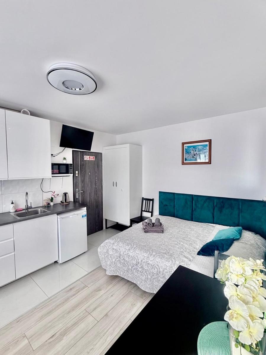 A&Y Apartments Airport Chopin Modzelewskiego - Housity