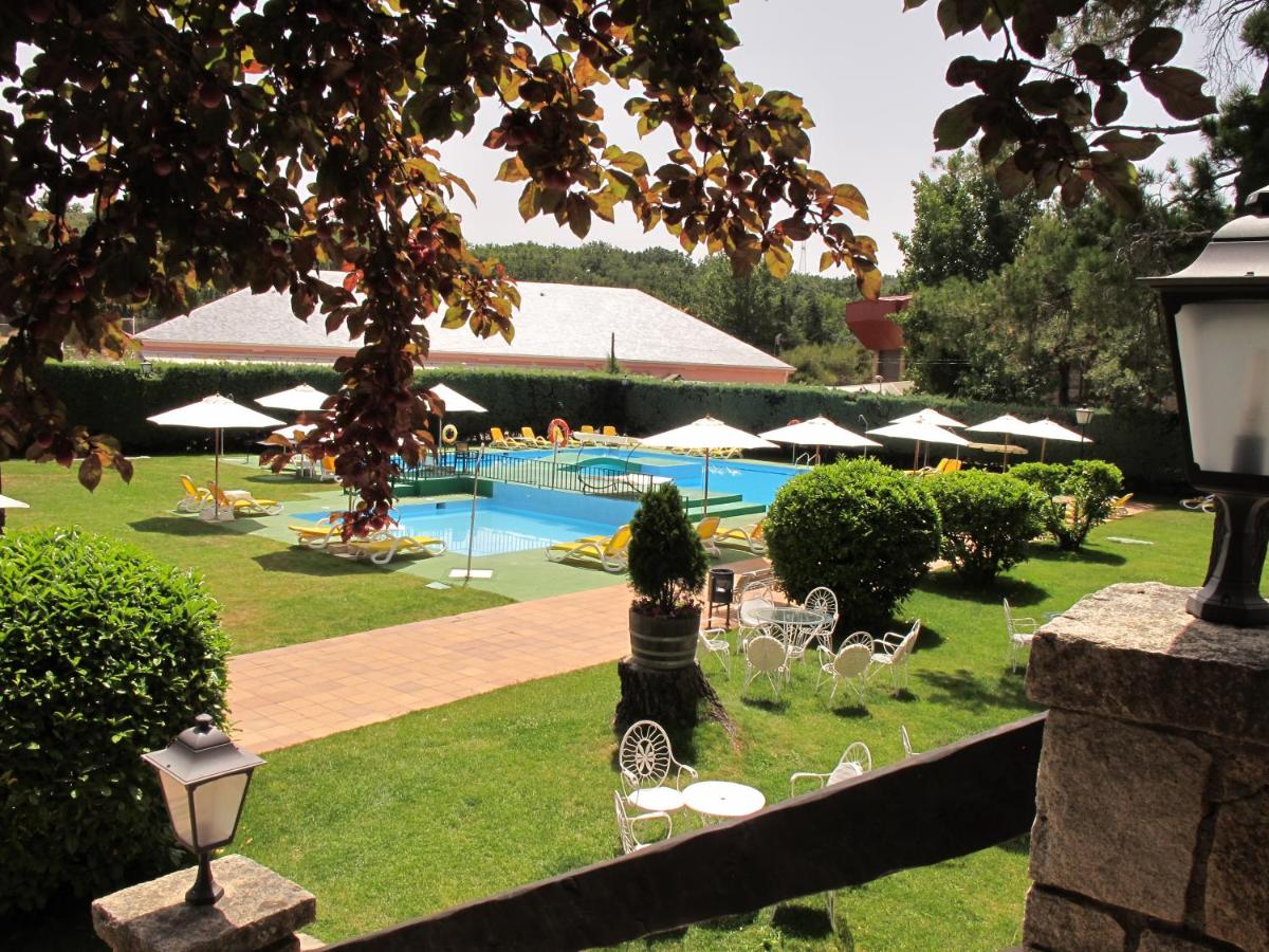 Piscina en o cerca de Hotel Rural Spa & Wellness Hacienda Los Robles