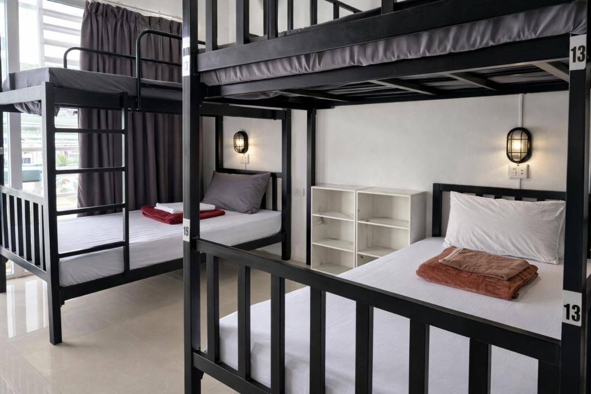 Happy Fish Guesthouse - Housity