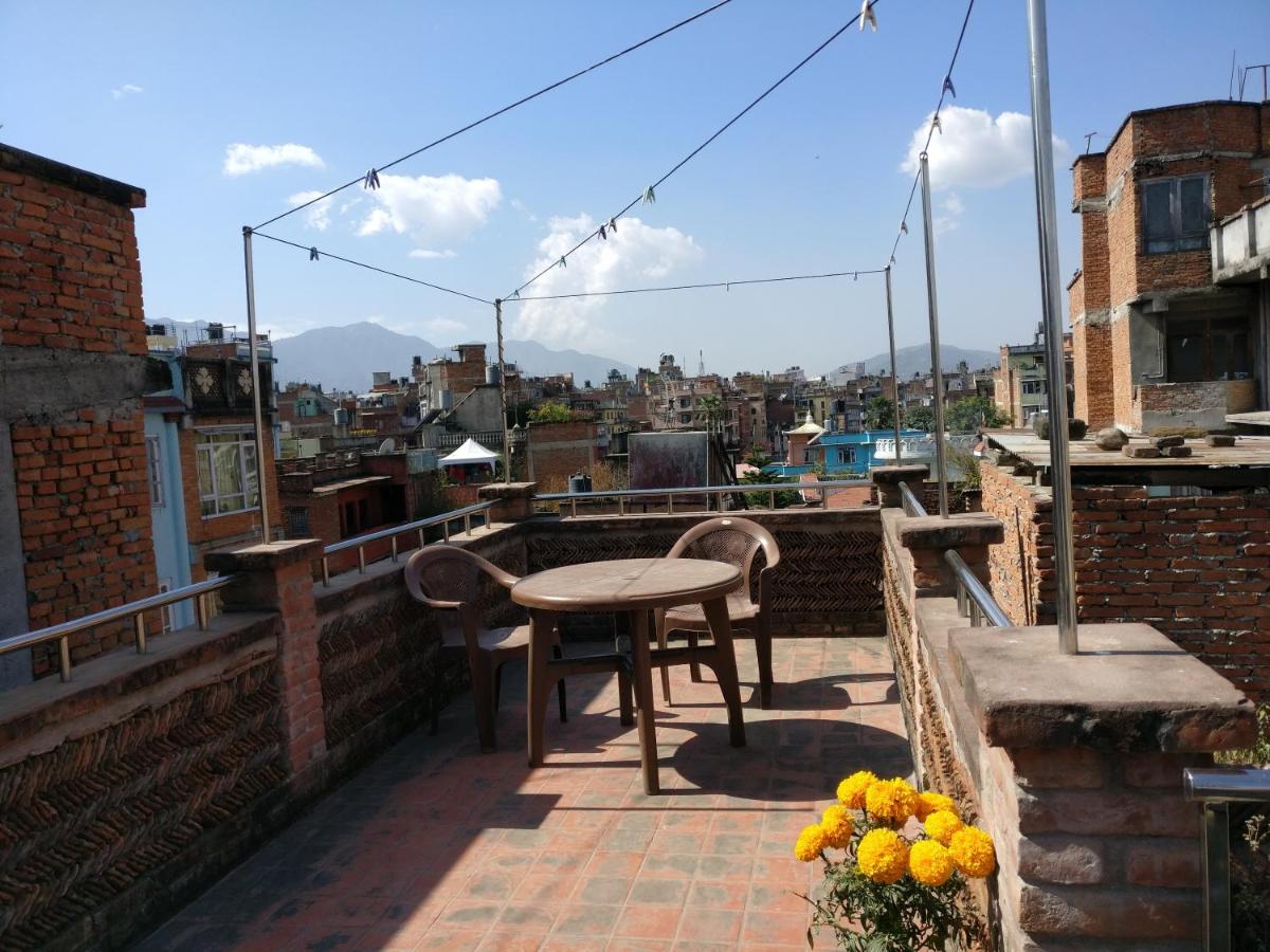 Suitetrails - Hiranya Guest House