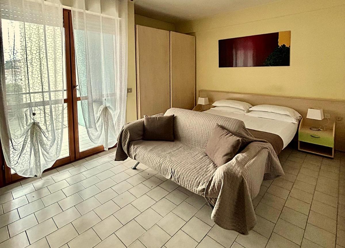 Parmigianino Apartments - Housity