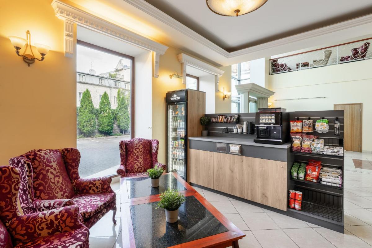 Rixwell Viru Square Hotel - Hizvo