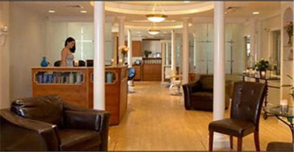 & Conference Center at Hyannis - Housity
