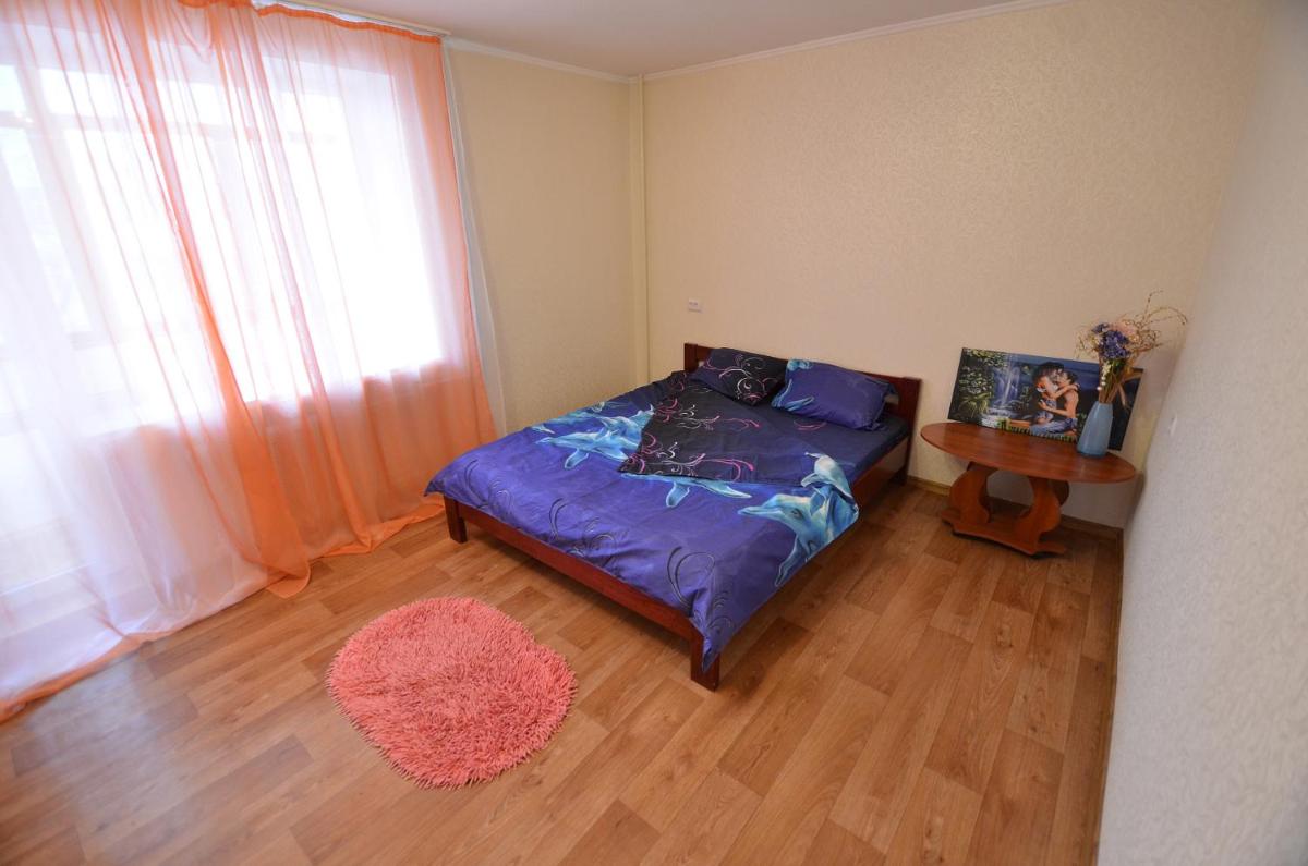 Apartment on Navarynska - Housity