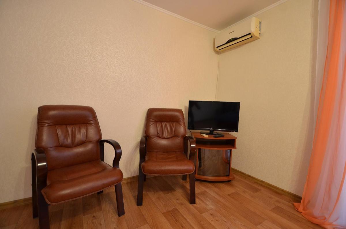 Apartment on Navarynska - Housity