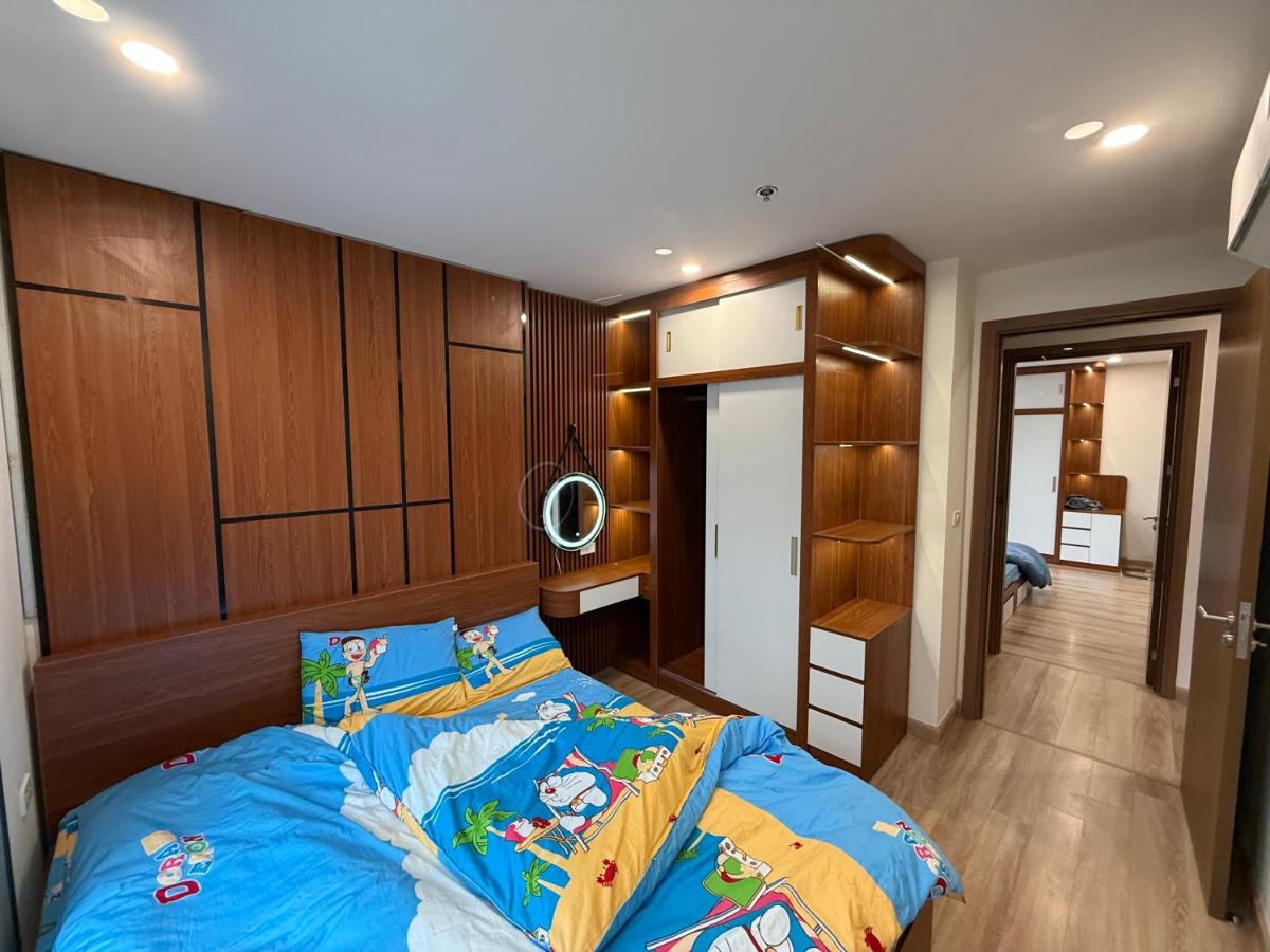 Irista Hill - Housity