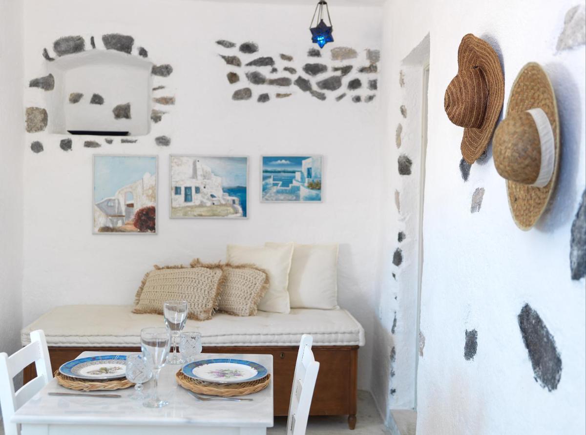 AFOURA HOUSES by K&K - Housity