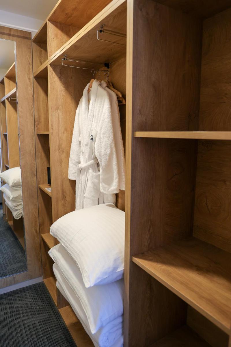 Hotel Radan Prolom Banja - Housity