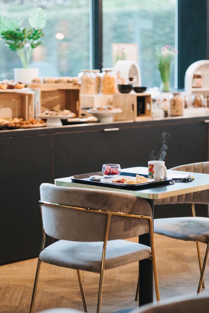 Nourriture dans l'hôtel ou à proximité