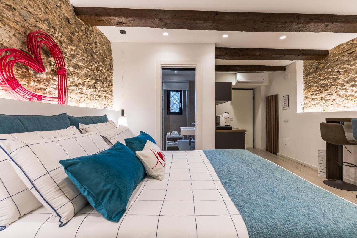 Arco di Pietra B&B - Housity