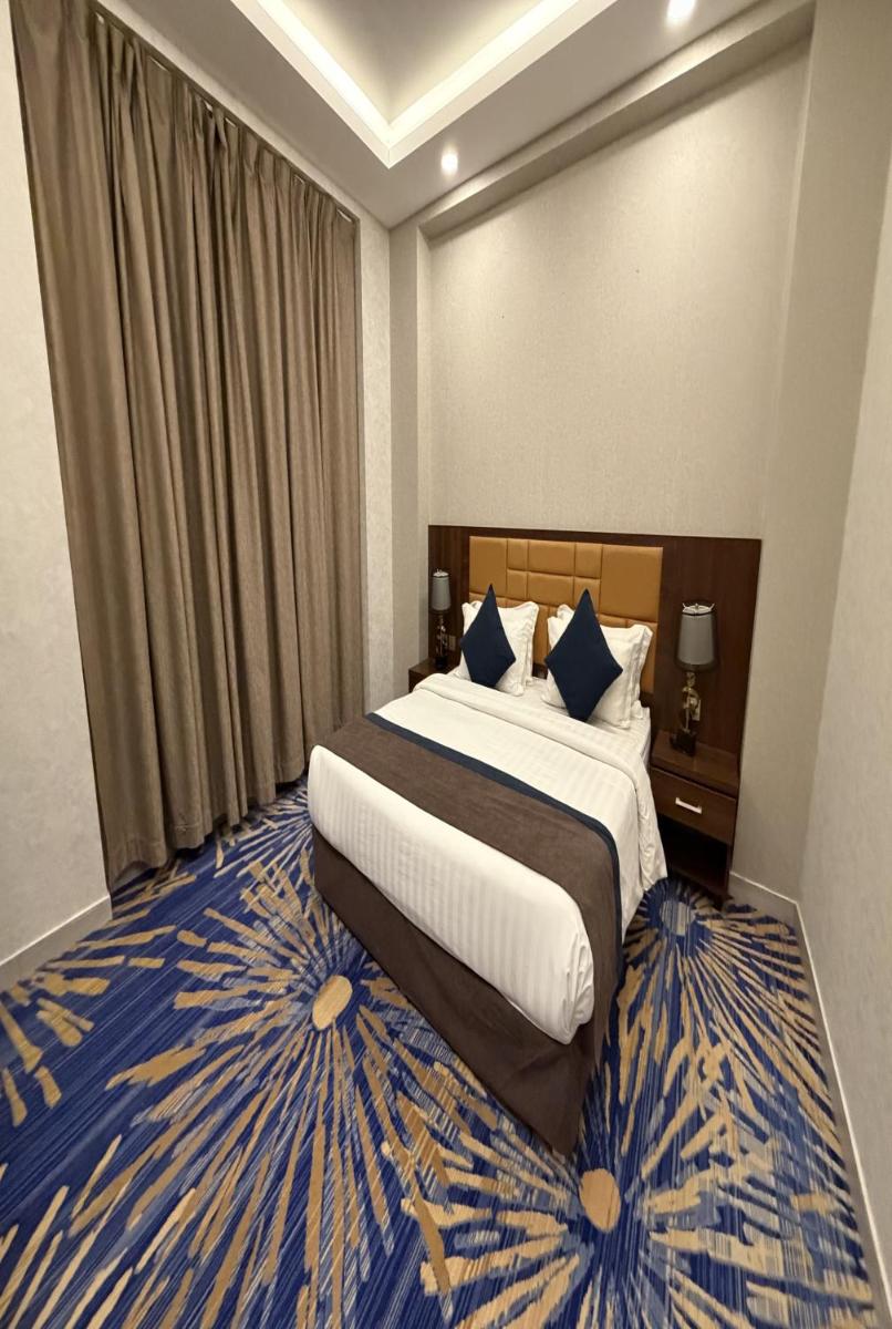 Holiday Al Khaleej Hotel - Hizvo