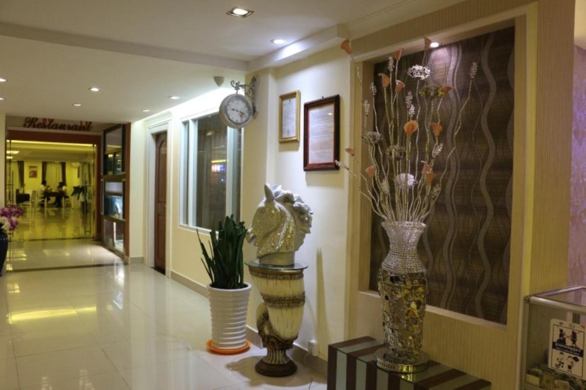 You Eng Hotel - Housity