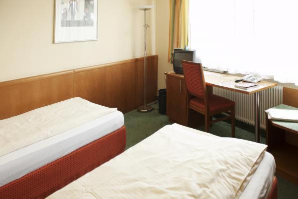 Landgasthof Hotel Muhr - Housity