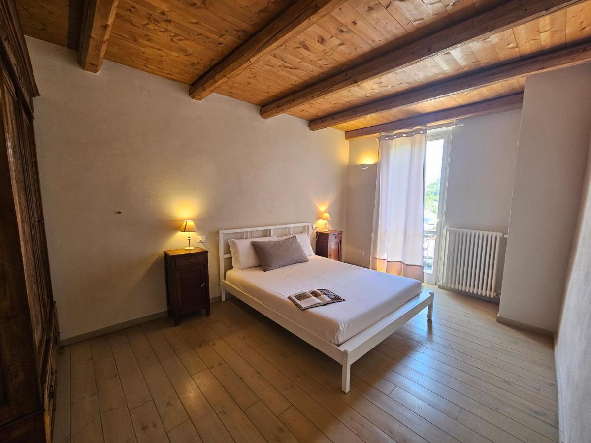 La Casa di Roby-1 appartamento la morra con piscina - Housity