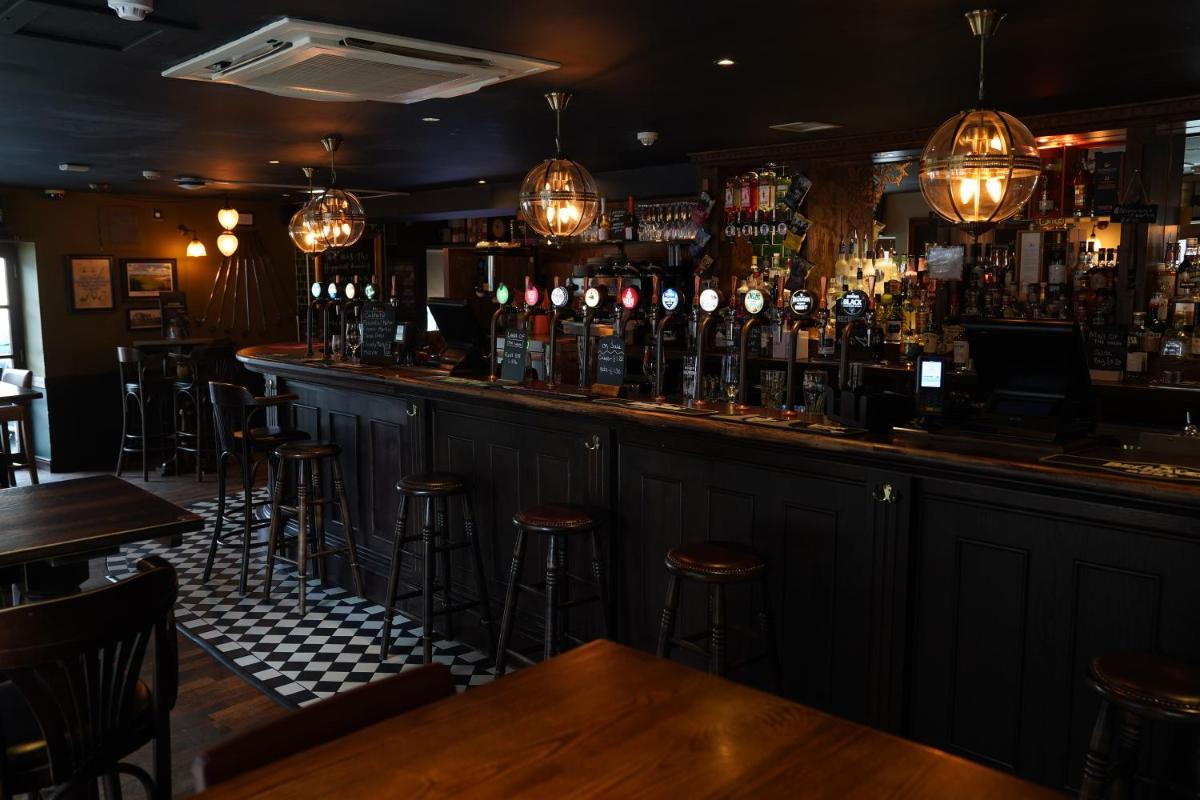 Greyfriars Inn by Greene King Inns - Housity