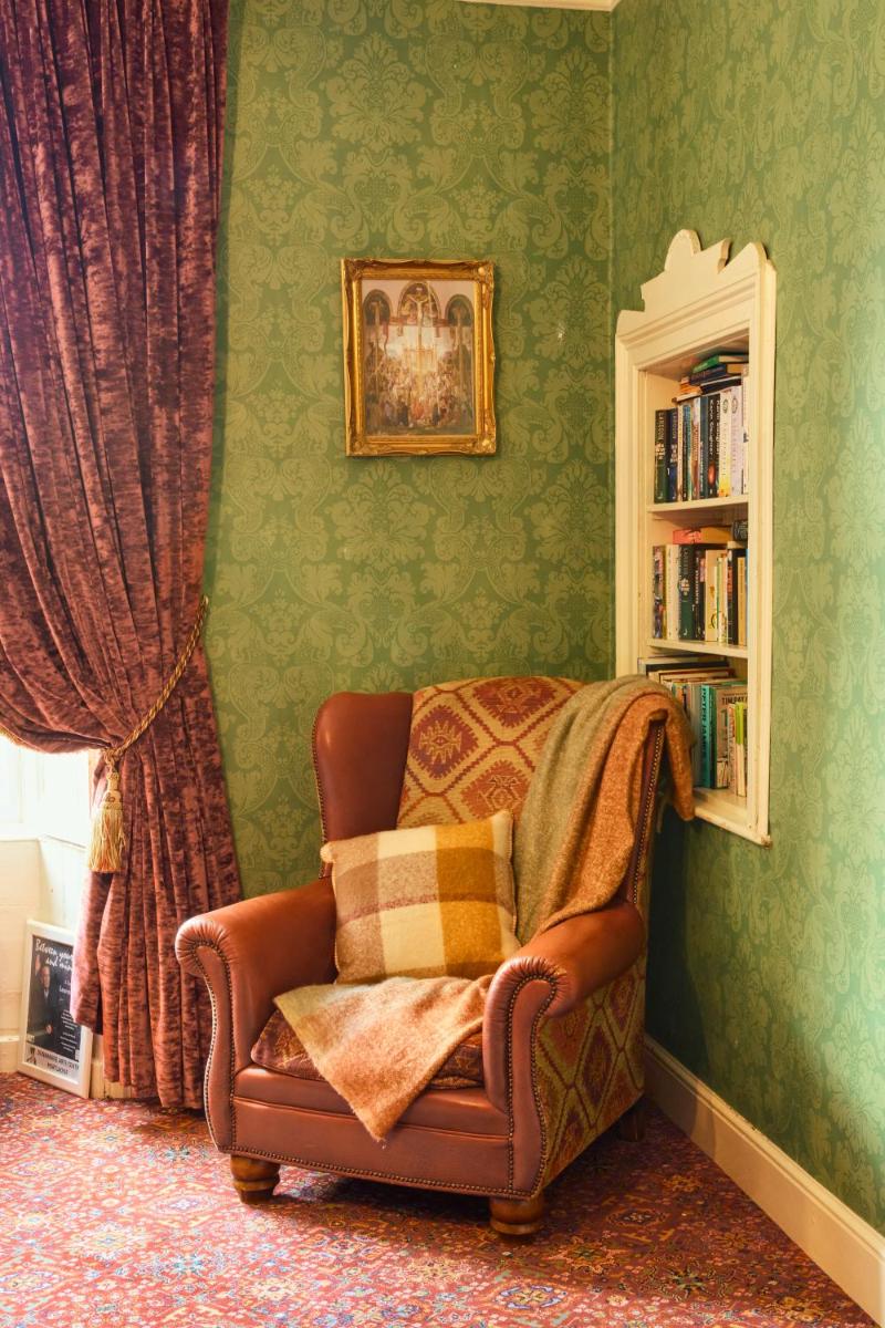 Preston House - Housity
