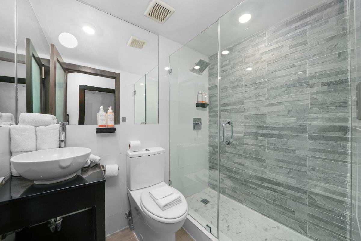 Metropole Suites South Beach - Housity