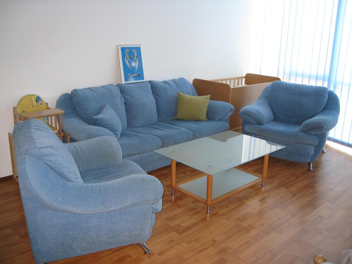 Elias Apartment - Housity