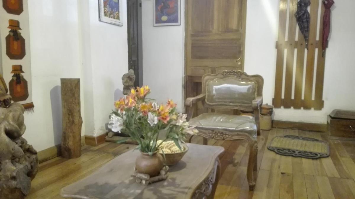 Posada Junco y Capuli - Housity