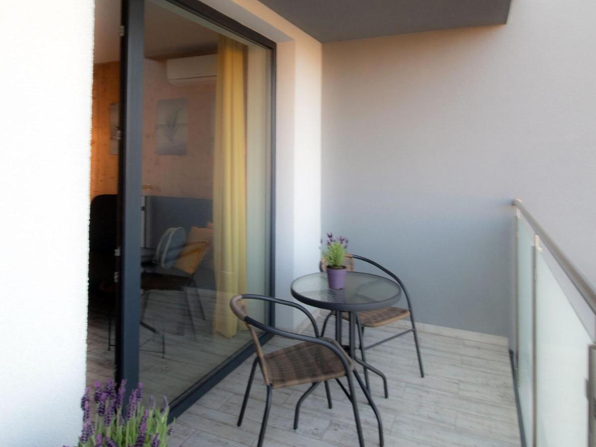 Apartment in Siano ty near the Beach - Housity