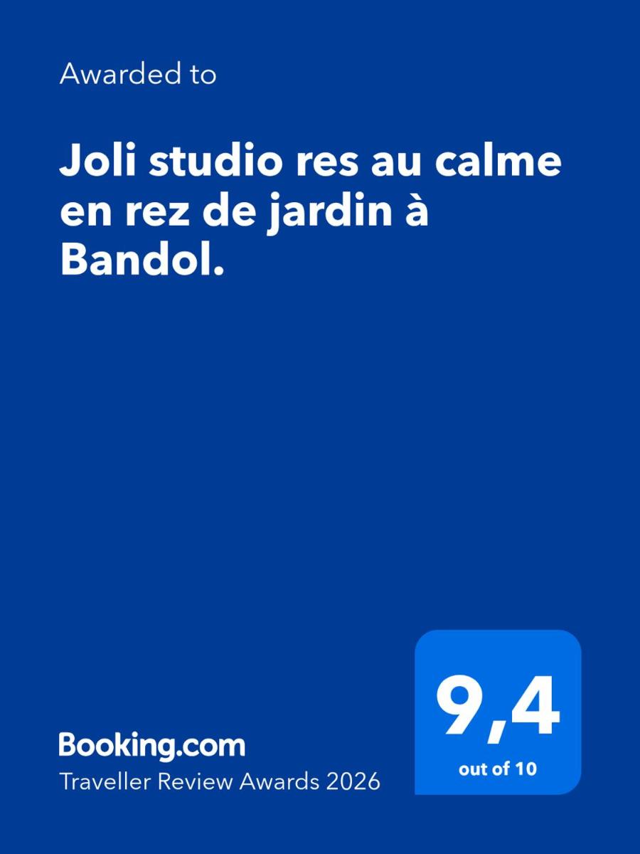 Joli studio res au calme en rez de jardin à Bandol. - Housity