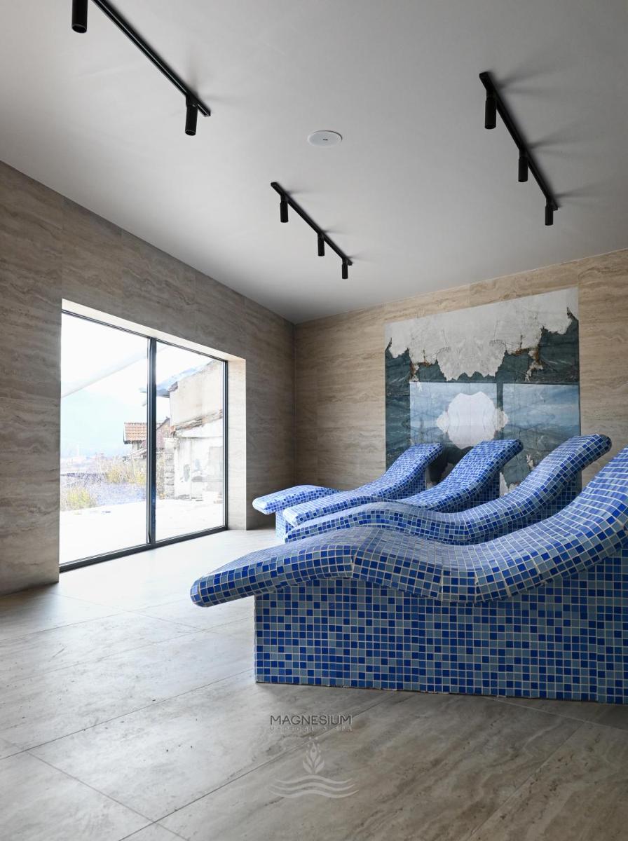 Hotel Centro Biznis 92 - Housity