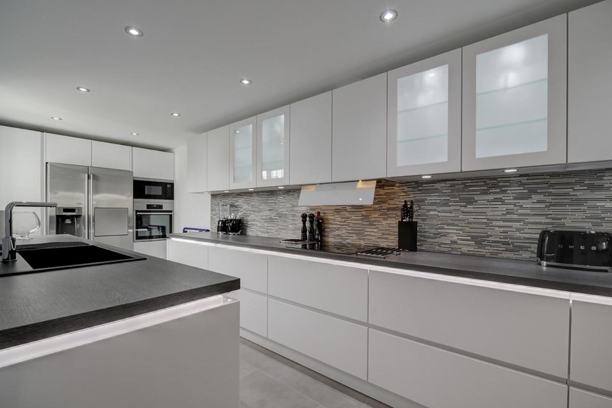 Casa Luna by Finest Rentals - Housity